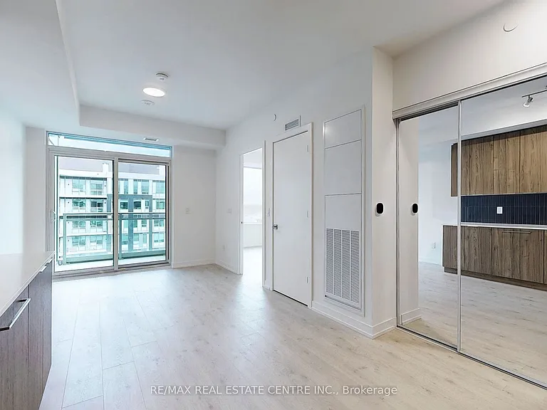 2501 Saw Whet Blvd N #549 — Photo 10