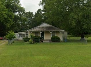 2150 Spring Valley Rd, Tuscumbia, AL 35674