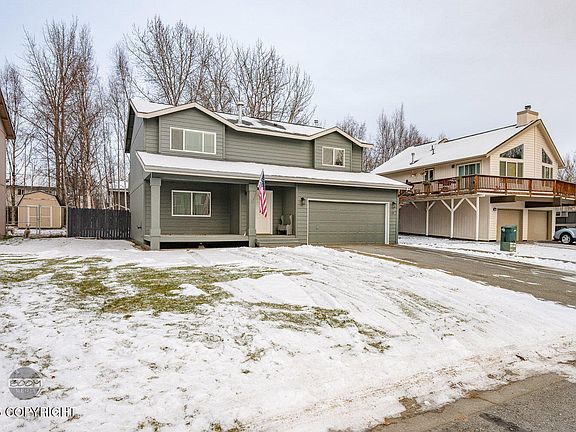 2nd image of 1125 W Josselin Ln