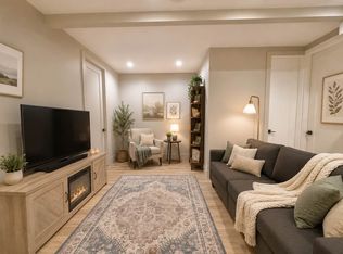 557 Union St APT 1, Brooklyn, NY 11215