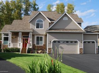 10762 E Edgewood Cir, Eagle River, AK 99577