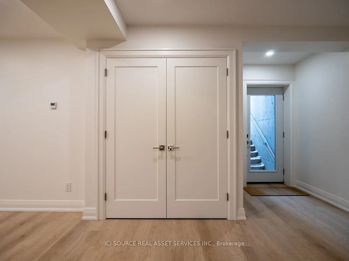 2 bed, $2,400 — Photo 2