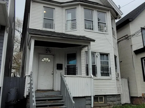 95 Ann St, Staten Island, NY 10302