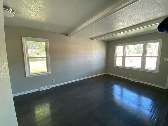 2nd image of 4336 Paseo Blvd