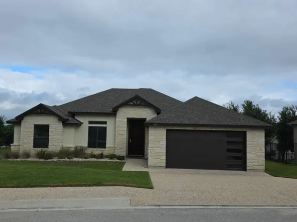 2101 Valencia Dr N, Kerrville, TX 78028