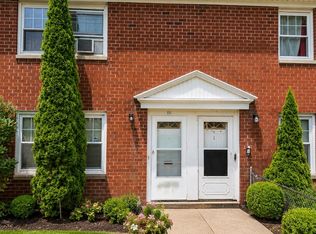 111 Stone Ridge Rd, Bridgeport, CT 06606