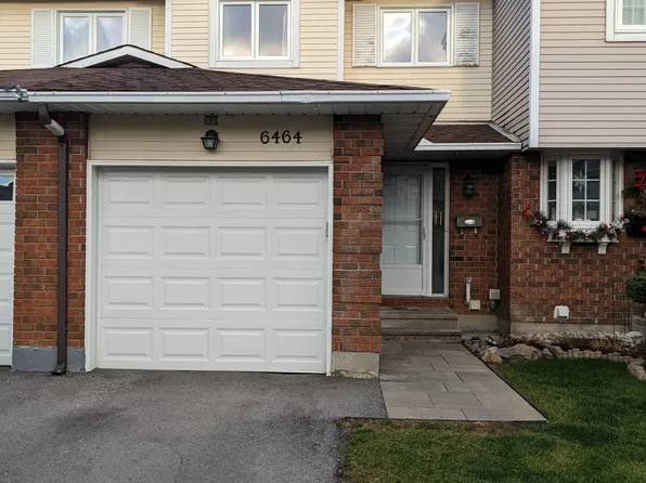 6464 Colony Sq #21, Ottawa, ON K1C 3E2