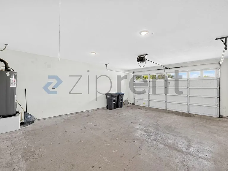 4941 Townsend Dr — Photo 23