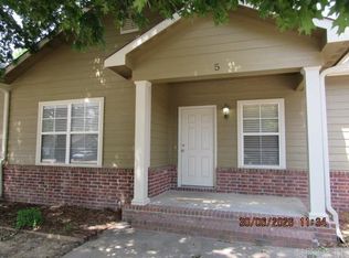 1410 Robins St #5, Conway, AR 72034