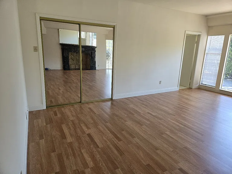 334 Church St #B — Photo 5