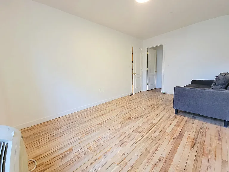 119 Hart St #2B — Photo 9