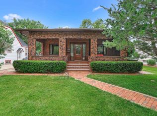 320 E 9th St, Hastings, NE 68901
