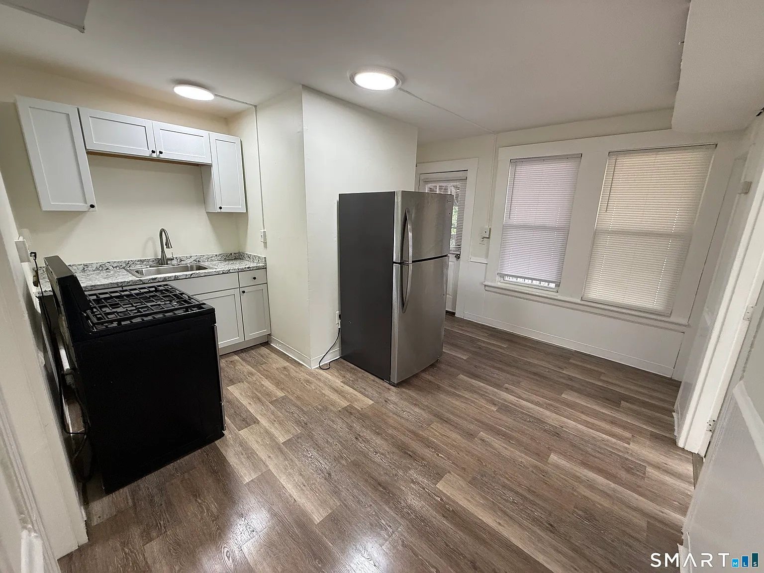 2 bed, 1.0 bath, 750 sqft, $1,495 — Photo 1