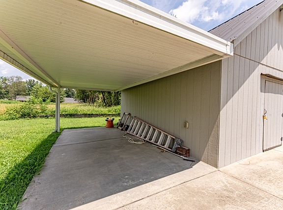 4th image of 204 Portland Rd