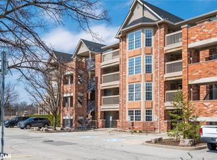 4013 Kilmer Dr #303, Burlington, ON L7M4M3