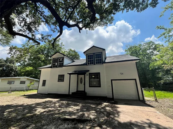 3975 Howard St, Beaumont, TX 77705