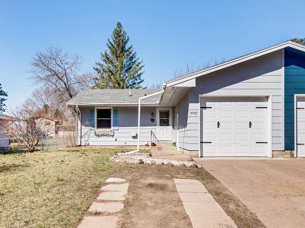 38982 11th Ave, North Branch, MN 55056