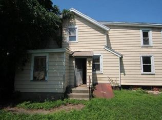 88-90 Suggetts Ln, Bridgeport, CT 06607