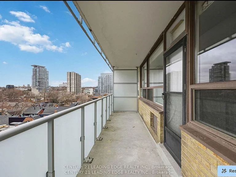 103 Avenue Rd #501 — Photo 10