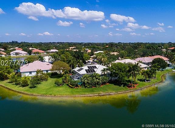 5th image of 6324 Saratoga Cir