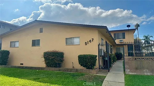 5147 Canoga St Photo 1