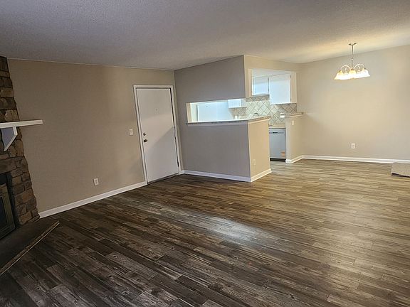 3rd image of 18031 E Kentucky Ave APT 101