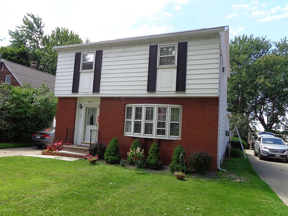 2nd image of 423 High St