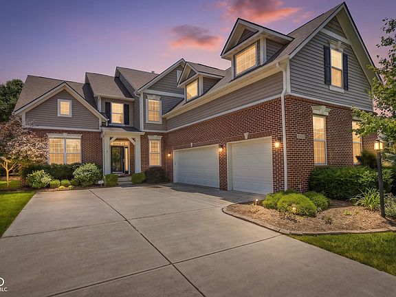 2nd image of 12347 Twyckenham Dr
