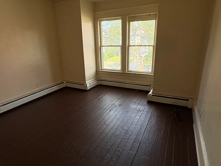 554 Eddy Rd #2 — Photo 5