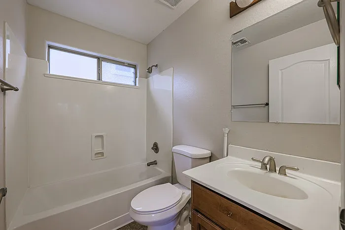 16205 W Gibson Ln — Photo 25