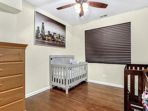 5th image of 1927 W Diversey Pkwy Unit 4A