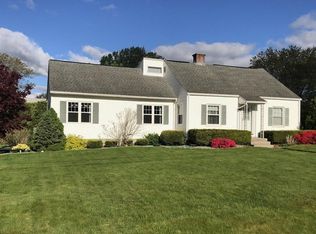 50 Prospect St, South Hadley, MA 01075