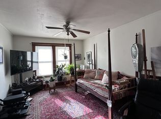 132 N Main St, West Lebanon, NH 03784