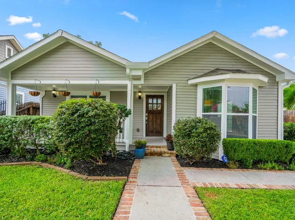 829 E 27th St, Houston, TX 77009