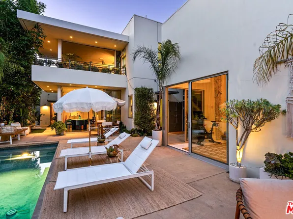 748 Palms Blvd, Venice, CA 90291