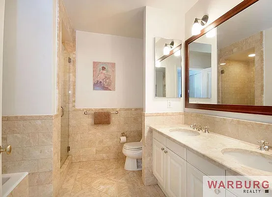 Sold by Warburg | media 7
