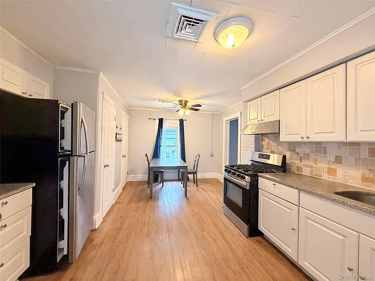 36 Wallkill Ave — Photo 3