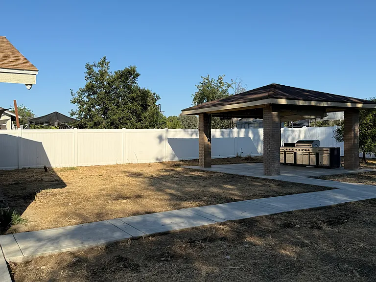 40551 Shellie Ln — Photo 26