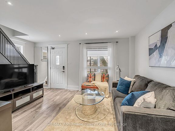 3rd image of 5111 Kitchener St