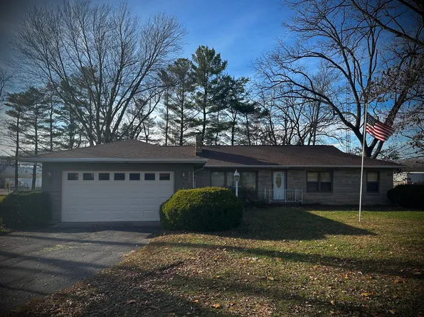 2120 S 3rd St, Niles, MI 49120