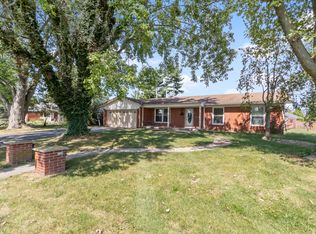 844 Wendemere Dr, Seymour, IN 47274