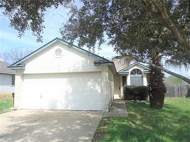 1st image of 107 Orchard Way