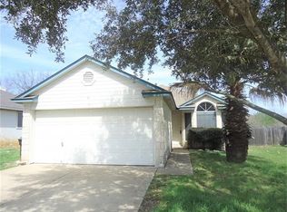 107 Orchard Way, Hutto, TX 78634