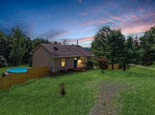 147 S Line Rd, Middle Grove, NY 12850