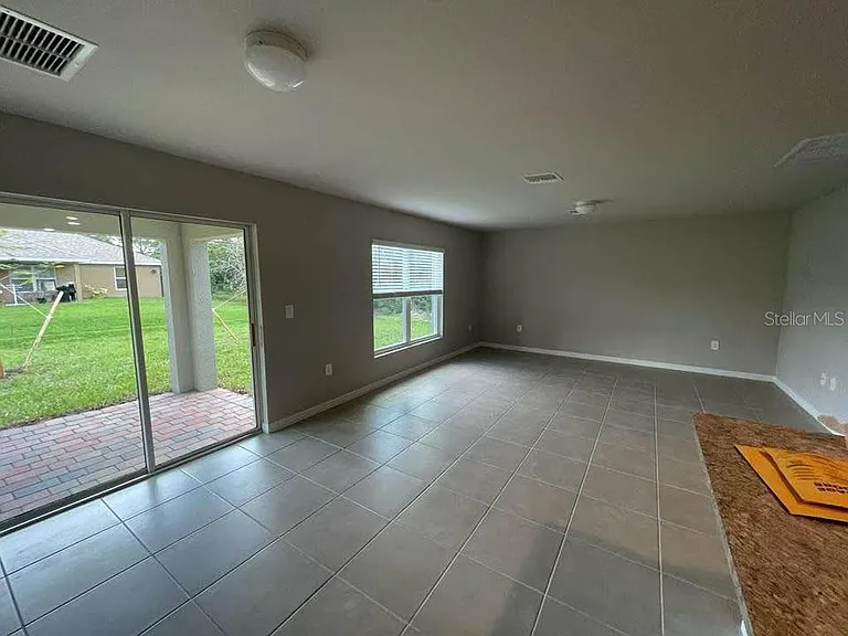 456 Macarthur Dr — Photo 10