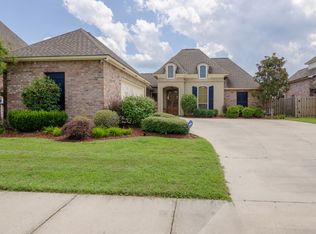 17750 Magnolia Trce, Greenwell Springs, LA 70739