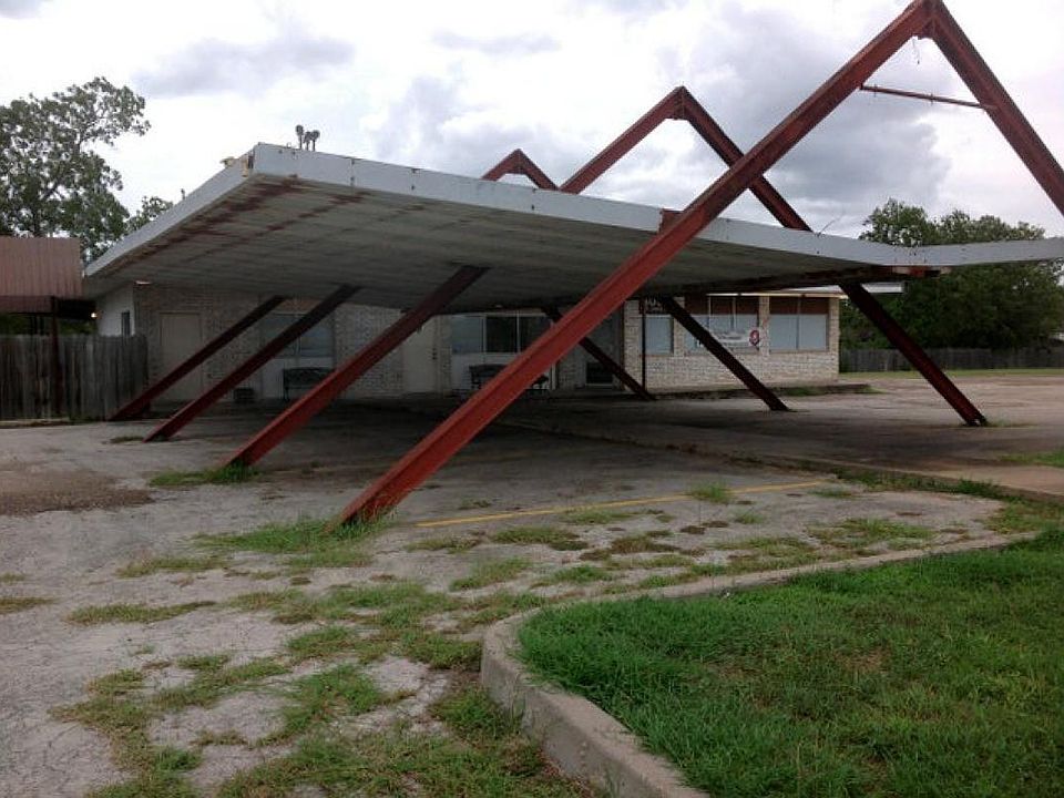 1st image of 4001 Port Lavaca Dr