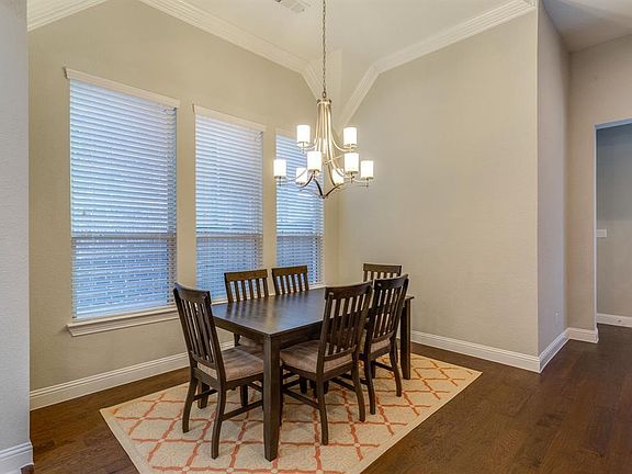 5th image of 8525 Pine Valley Dr