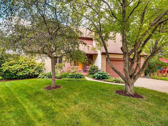 3rd image of 7848 Sutcliff Ct
