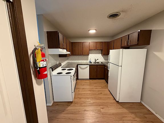 4th image of 515 W Grant Ave #5